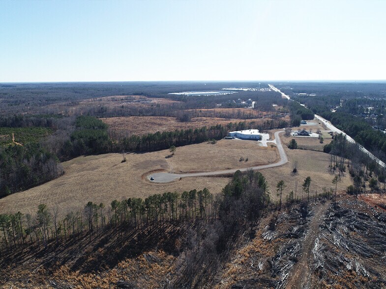 Sommerfield Dr, Zion Crossroads, VA à vendre - Photo de l’immeuble – Image 2 sur 4