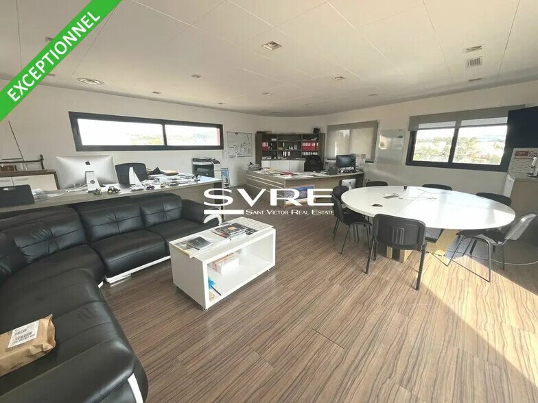 Bureau dans Roquefort-la-Bédoule à vendre - Photo intérieure – Image 2 sur 5