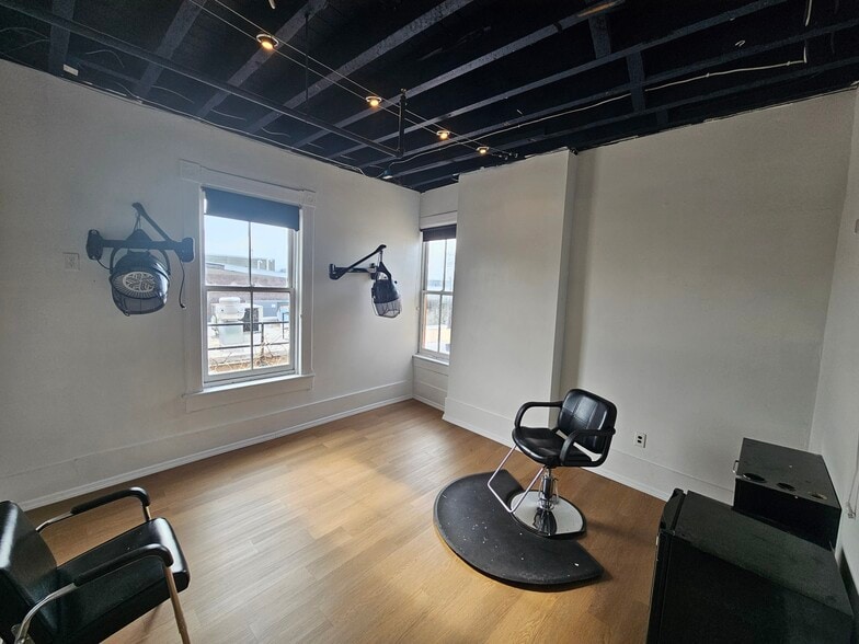 439-451 S Broad St, Trenton, NJ à louer - Photo intérieure – Image 2 sur 34