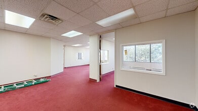 7601 S Kostner Ave, Chicago, IL à louer Numérisation 3D Matterport– Image 2 sur 8