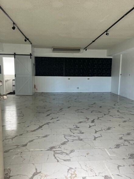 931 University Ave, Honolulu, HI à vendre - Photo de l’immeuble – Image 2 sur 28