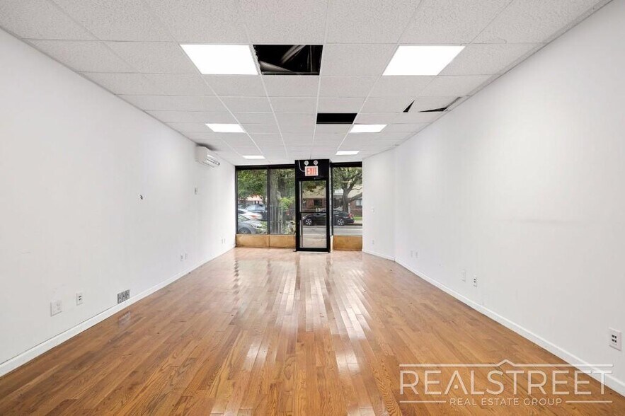 1779 Fulton St, Brooklyn, NY à vendre - Photo intérieure – Image 3 sur 11