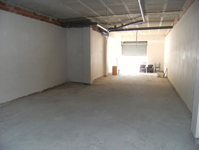 Local commercial dans Algemesí à vendre - Photo de l’immeuble – Image 1 sur 4