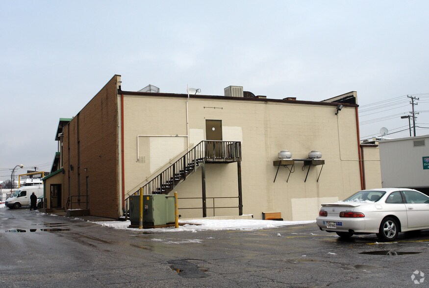 9930-9974 York Rd, Cockeysville, MD à louer - Photo de l’immeuble – Image 2 sur 2