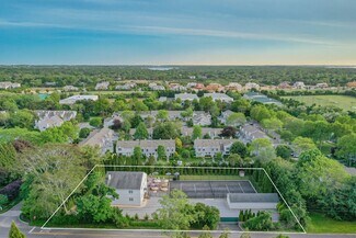 Plus de détails pour 80 Hubbard Ln, Southampton, NY - Logement à vendre