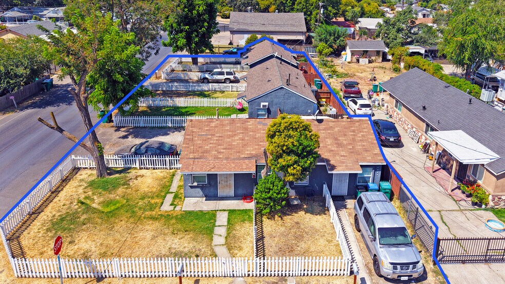 2517 E Harding Way, Stockton, CA à vendre - Photo de l’immeuble – Image 1 sur 10