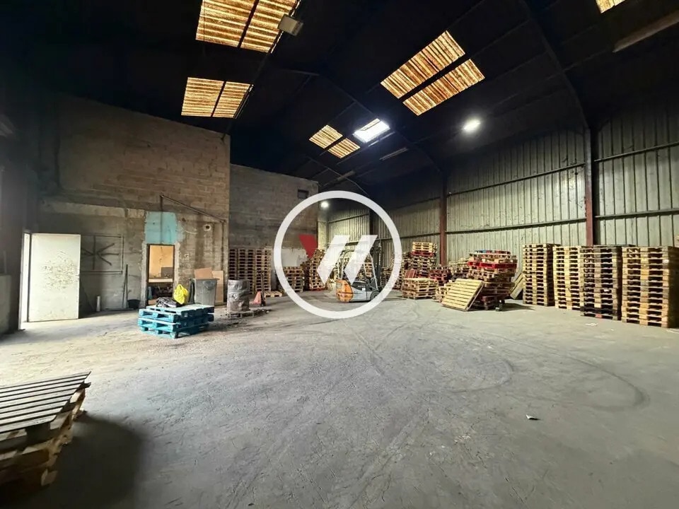 Industriel/Logistique dans Goussainville à vendre Photo de l’immeuble– Image 1 sur 13