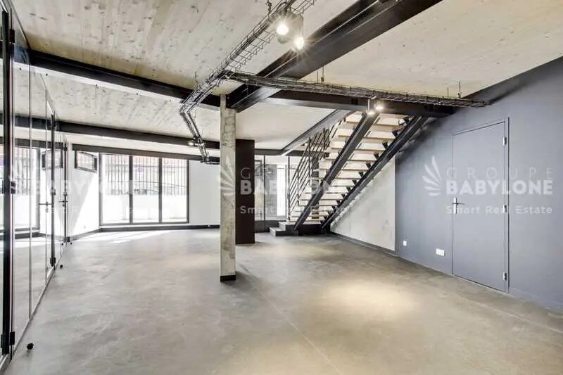 Bureau dans Montrouge à louer - Photo de l’immeuble – Image 1 sur 11