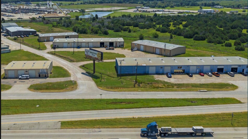 156 McLennan dr, Elm Mott, TX à louer - Aérien – Image 2 sur 2