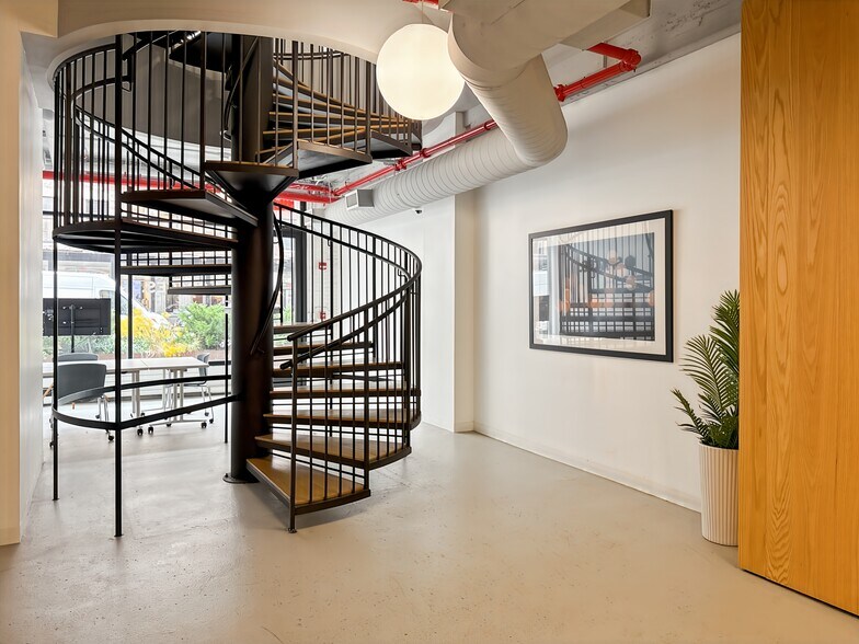 413-435 W 14th St, New York, NY à louer - Photo intérieure – Image 3 sur 21