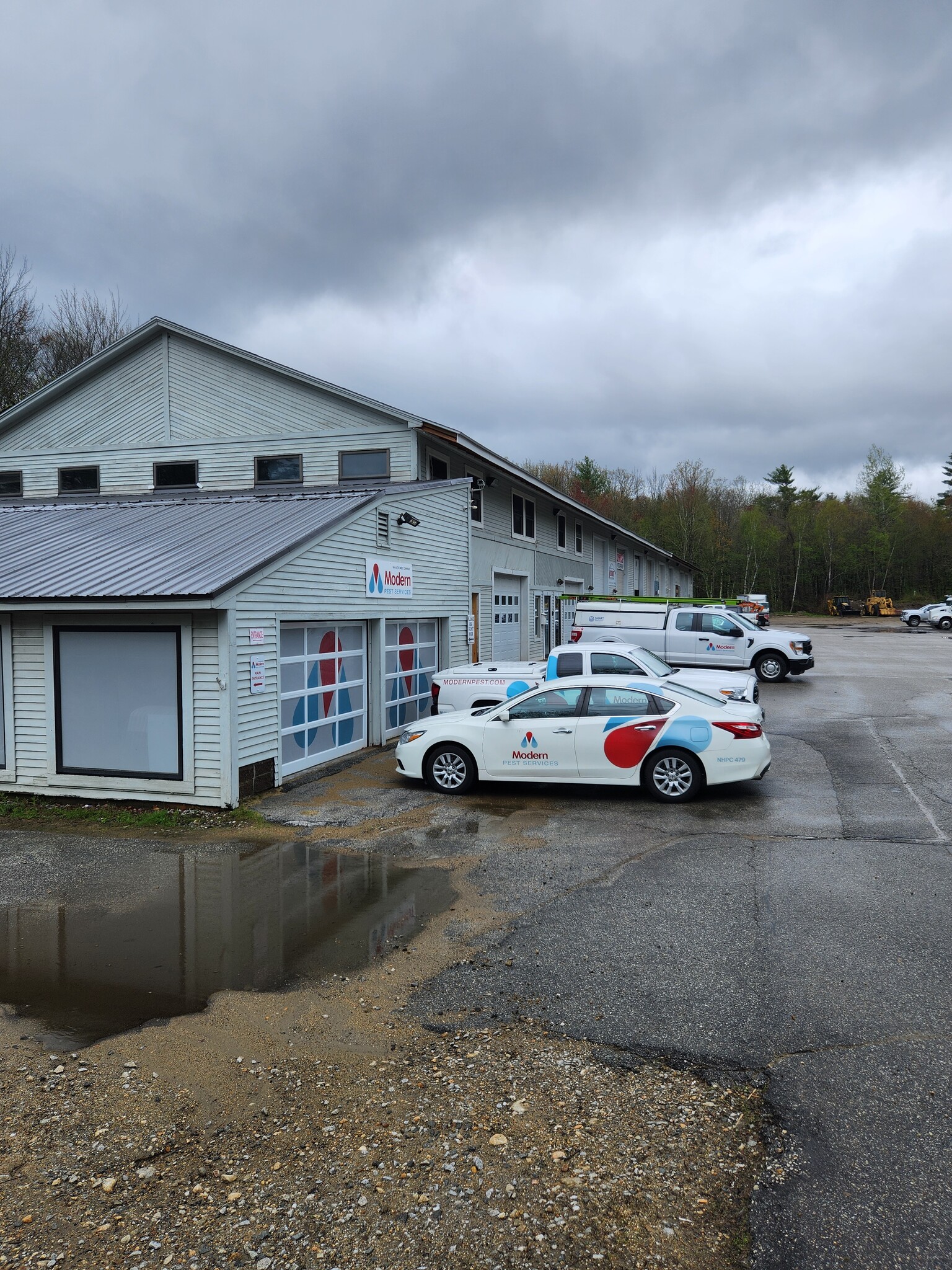 320 Dover Rd, Chichester, NH à louer Photo principale– Image 1 sur 13