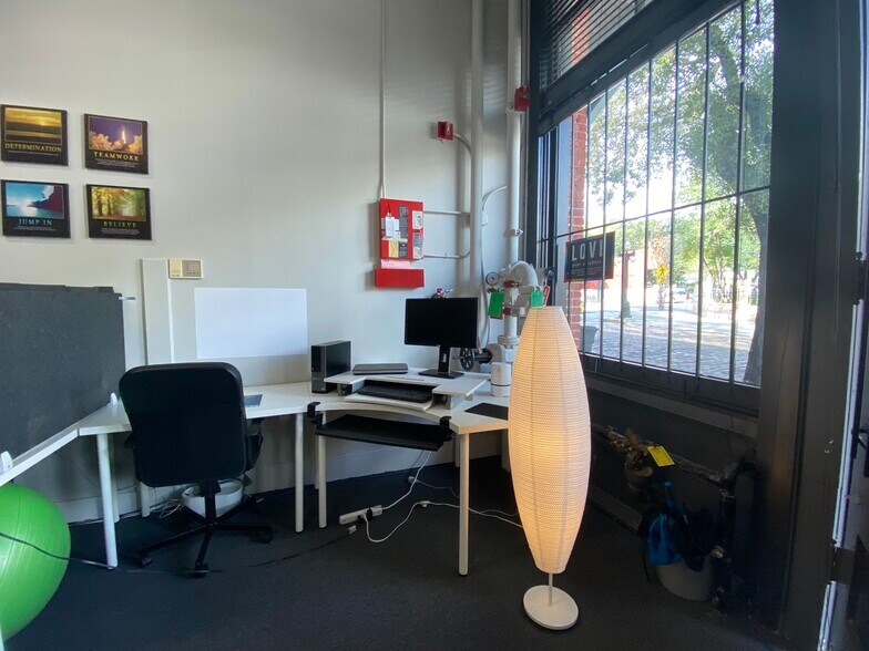 1501-1503 E 9th Ave, Tampa, FL à louer - Photo de l’immeuble – Image 3 sur 11