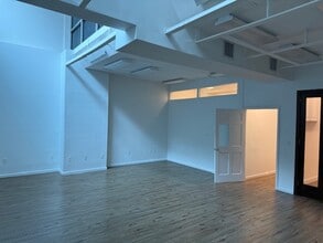 3272 Steinway St, Astoria, NY à louer Photo intérieure– Image 2 sur 10