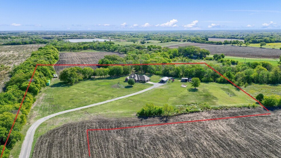 688 Harris Rd, Gunter, TX à vendre - Photo principale – Image 3 sur 15