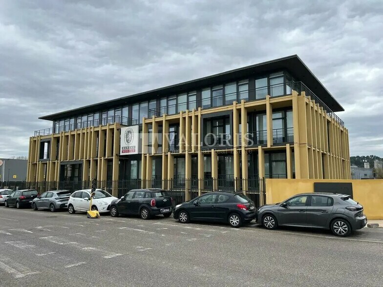 Bureau dans Aix-en-Provence à louer - Photo de l’immeuble – Image 2 sur 9