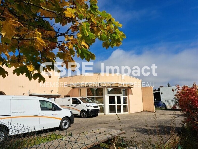 21 Rue Des Grandes Varennes, Ahuy à louer - Photo de l’immeuble – Image 2 sur 7