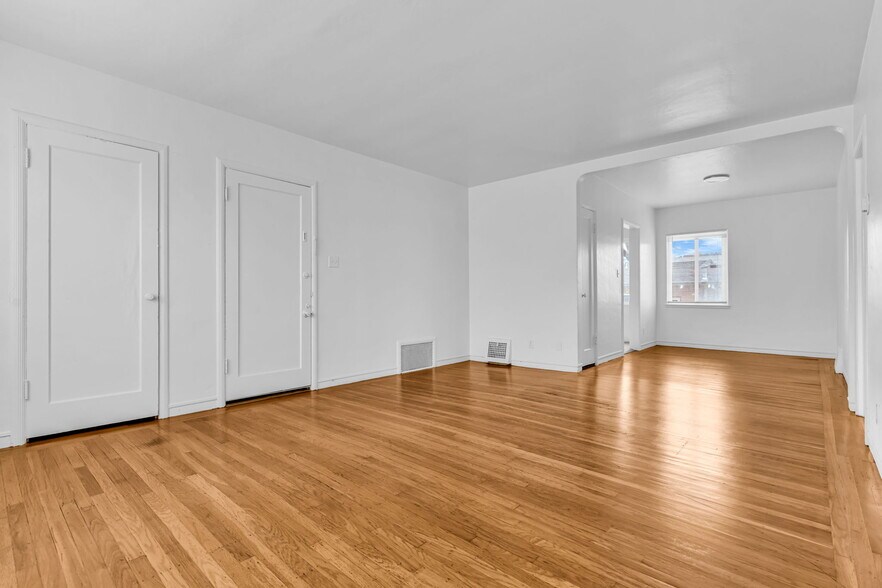 5492 Ruth Ave, Oakland, CA à vendre - Photo de l’immeuble – Image 3 sur 21