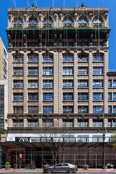 31 W 34th St, New York, NY à louer - Photo de l’immeuble – Image 3 sur 4
