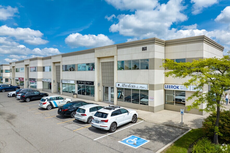 8611 Weston Rd, Vaughan, ON à louer - Photo principale – Image 1 sur 4