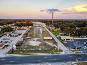 2363 U.S. 441, Fruitland Park, FL - Vue aérienne vue de carte - Image1
