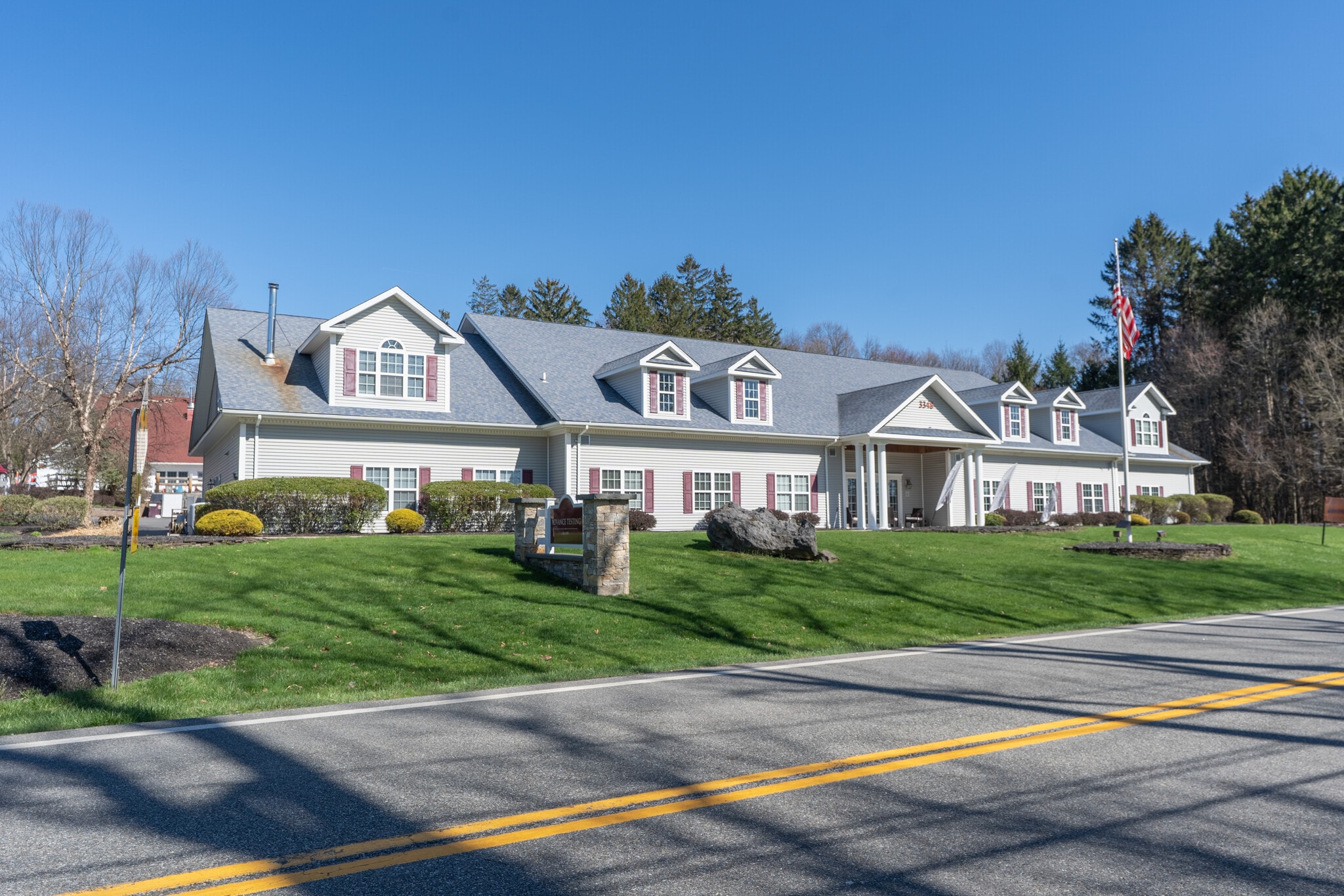 3348 State Route 208, Campbell Hall, NY à vendre Photo de l’immeuble– Image 1 sur 16