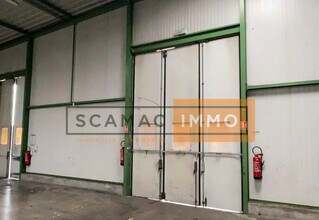 Local d’activités dans Saint-Thibault-des-Vignes à louer Photo de l’immeuble– Image 2 sur 4