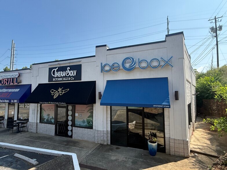 985 Monroe Dr NE, Atlanta, GA à louer - Photo de l’immeuble – Image 2 sur 6