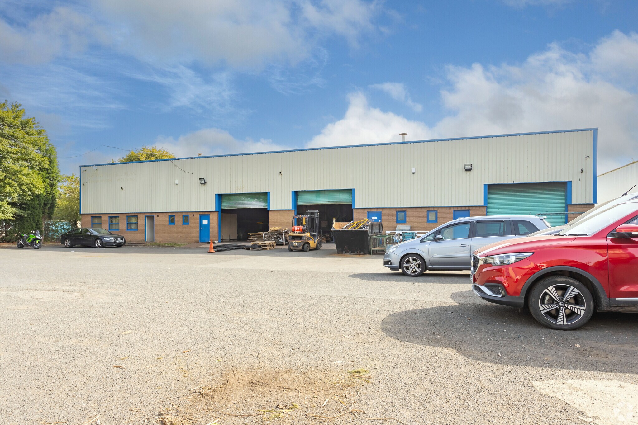 8 Hortonwood 8, Telford à louer Photo principale– Image 1 sur 2