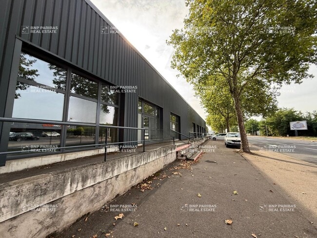 Plus de détails pour Local commercial, Industriel/Logistique à louer