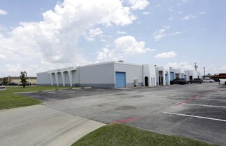 Plus de détails pour 2702 Industrial Ln, Garland, TX - Local d'activités à louer