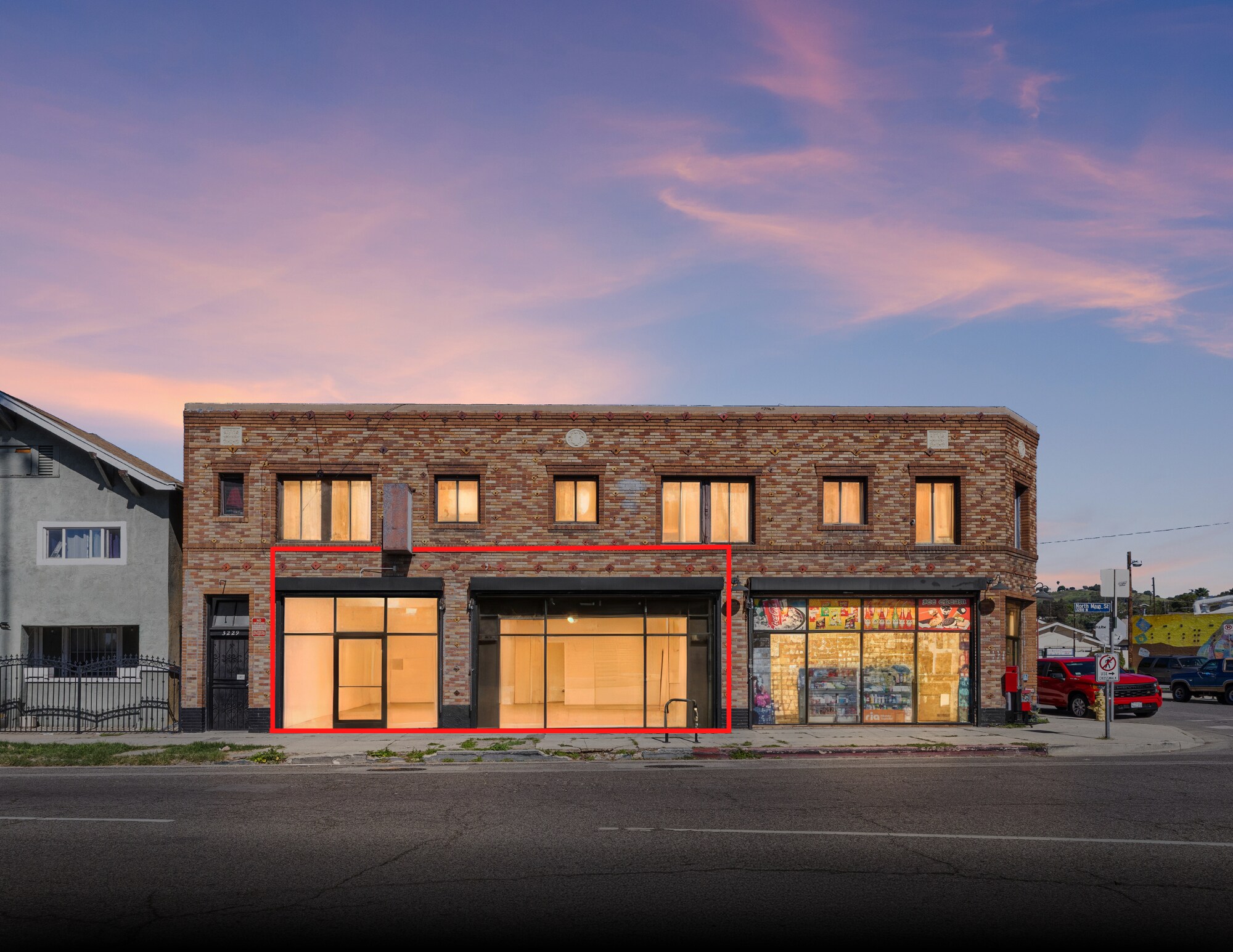 3229-3235 N Main St, Los Angeles, CA à louer Photo principale– Image 1 sur 25