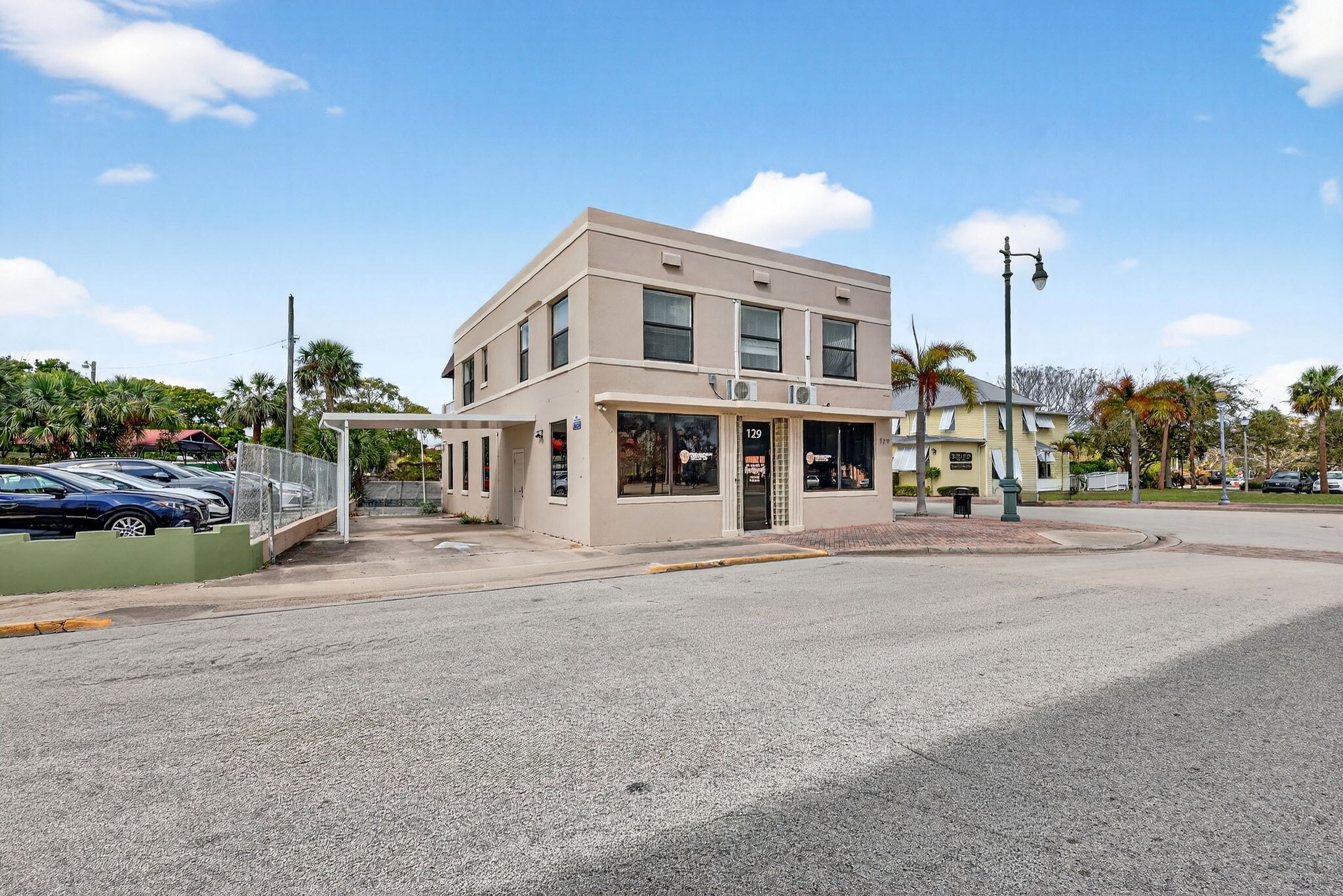 129 N 5th St, Fort Pierce, FL à louer Photo intérieure– Image 1 sur 20