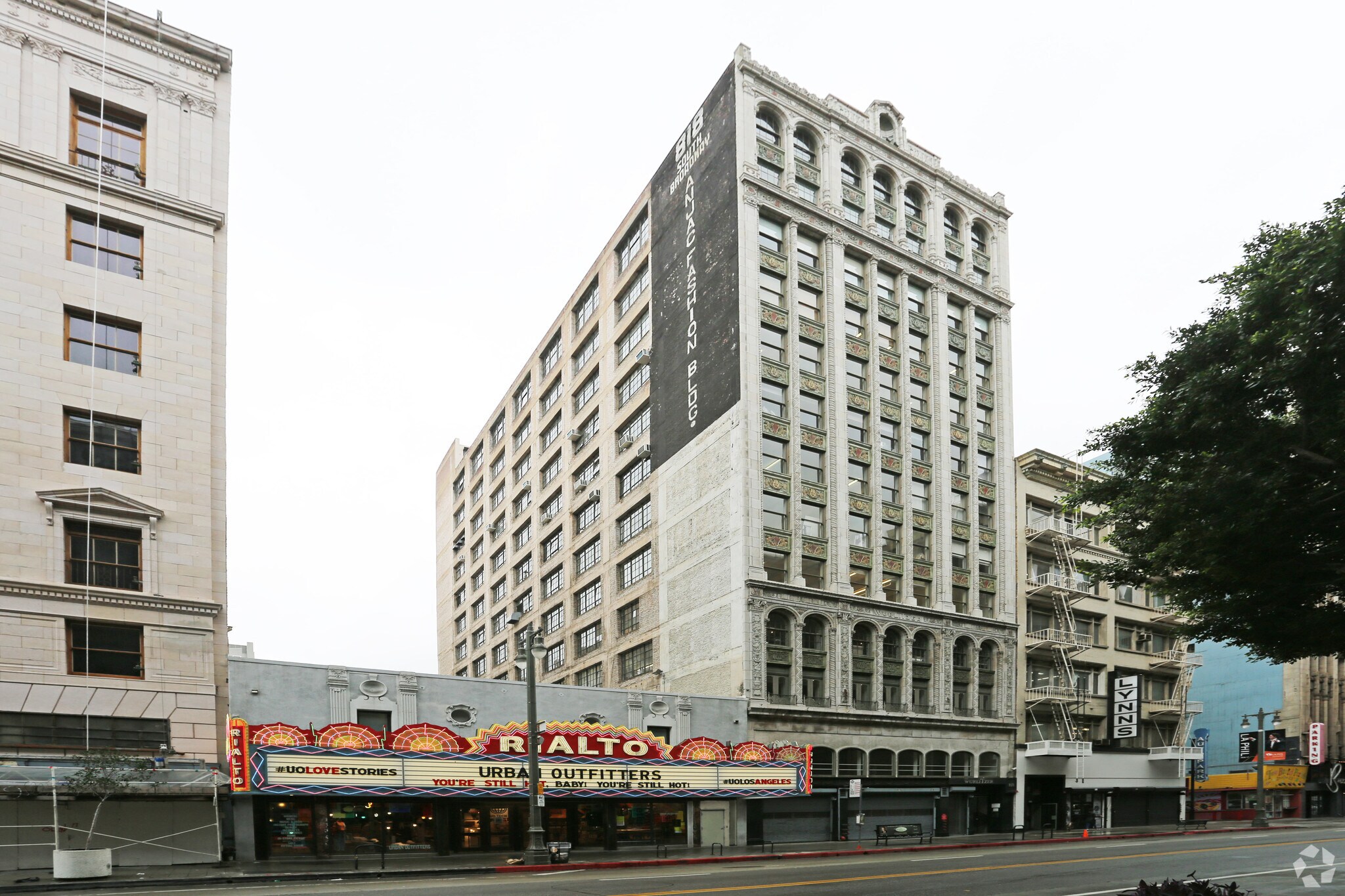 814-818 S Broadway, Los Angeles, CA à louer Photo principale– Image 1 sur 25