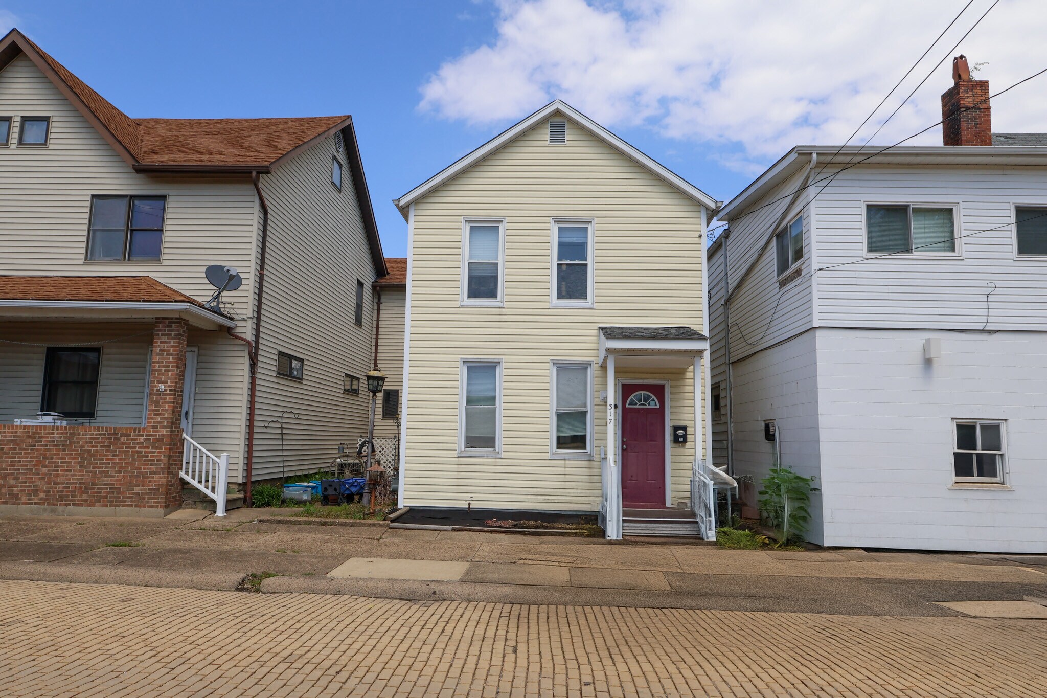 317 7th St, Ford City, PA à vendre Photo principale– Image 1 sur 2