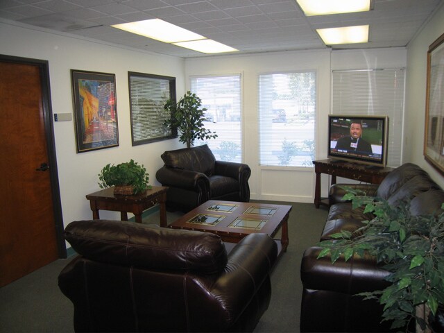 2230 W Chapman Ave, Orange, CA à louer - Autre – Image 2 sur 14