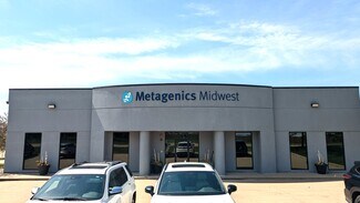 Plus de détails pour 2406 W Market St, Bloomington, IL - Industriel/Logistique à vendre