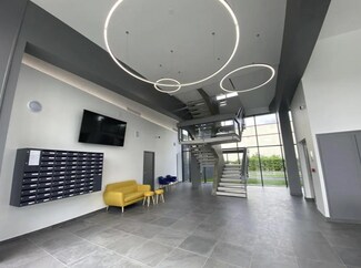 Plus de détails pour 101 Rue Philibert Hoffmann, Rosny-sous-Bois - Bureau à louer