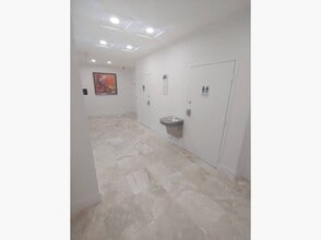 240 W Palmetto Park Rd, Boca Raton, FL à louer Hall d’entrée– Image 1 sur 7