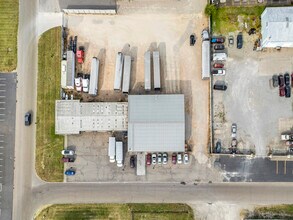 4365 Gibson Dr, Tipp City, OH - VUE AÉRIENNE  vue de carte - Image1