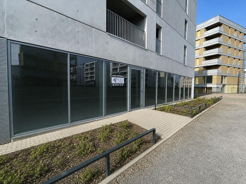 Local commercial dans Nantes à louer - Photo de l’immeuble – Image 3 sur 4
