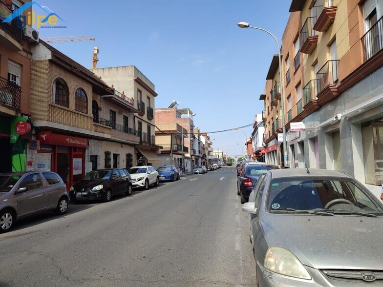 Bureau dans La Rinconada, Sevilla à vendre - Photo de l’immeuble – Image 2 sur 2