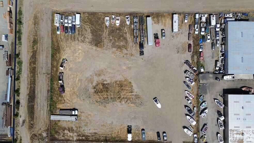 S Juanita St, Hemet, CA à vendre - Photo de l’immeuble – Image 2 sur 3