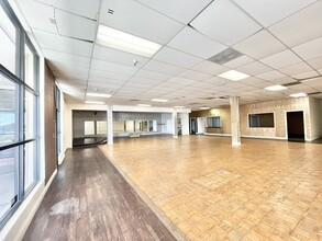 5650 Power Inn Rd, Sacramento, CA à louer Photo intérieure– Image 1 sur 6