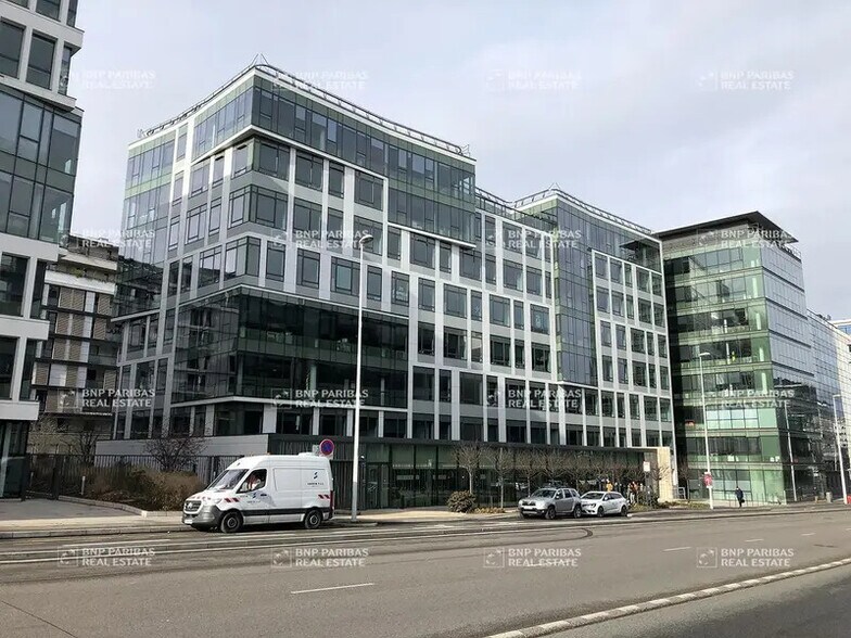 Bureau dans Lyon à louer - Photo de l’immeuble – Image 2 sur 27
