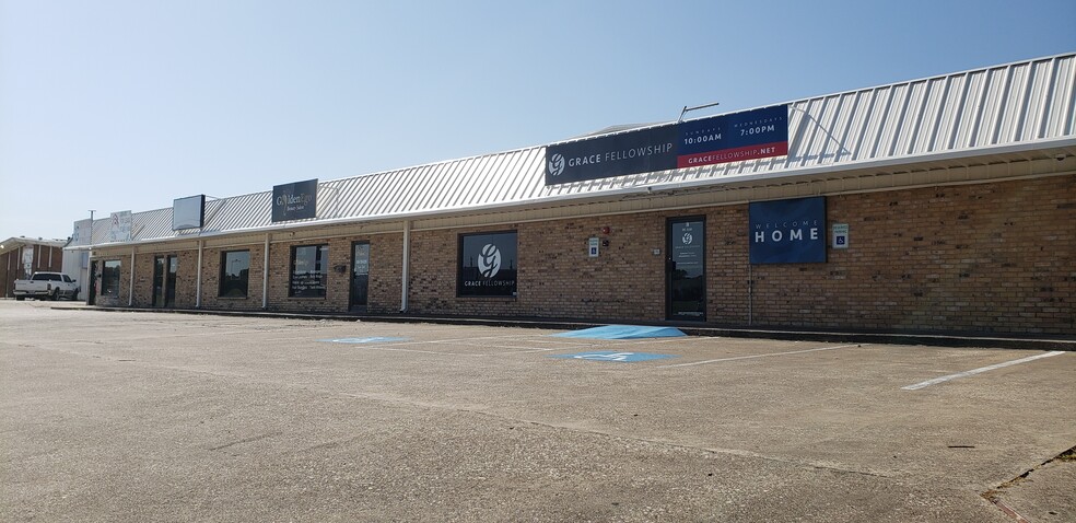 124 Gross Rd, Mesquite, TX à louer - Photo de l’immeuble – Image 1 sur 8