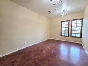 250 Vallombrosa Ave, Chico, CA à louer Photo intérieure– Image 2 sur 4