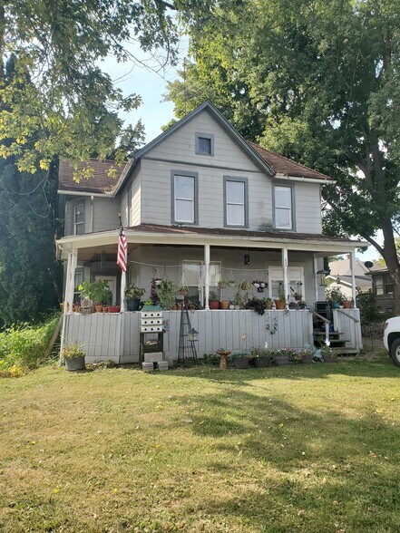 Freeport IL portefeuille de 6 biens à vendre sur LoopNet.fr - Photo de l’immeuble – Image 3 sur 6
