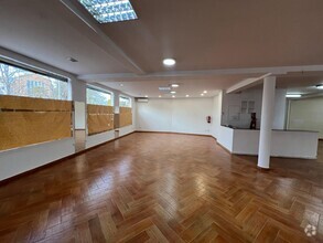 Local commercial dans Ciempozuelos, Madrid à louer Photo intérieure– Image 1 sur 3