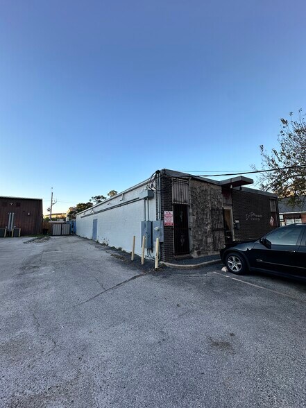 2012 Baldwin St, Houston, TX à vendre - Photo de l’immeuble – Image 3 sur 9