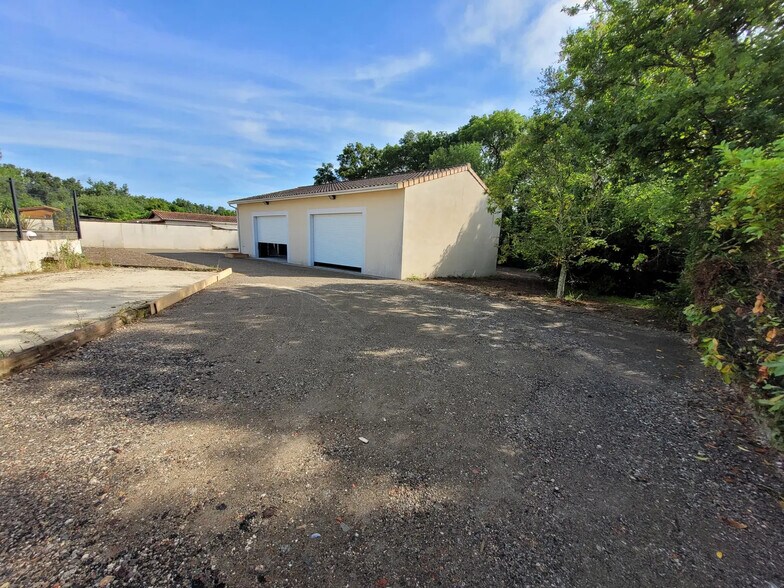 Industriel/Logistique dans Ambarès-et-Lagrave à vendre - Photo de l’immeuble – Image 1 sur 4